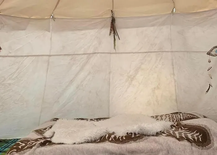 Teepee Oppidum Praha-motofamily Luxury tent Lhota (Prague-West)