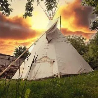 Teepee Oppidum Praha-motofamily * Lhota (Prague-West)